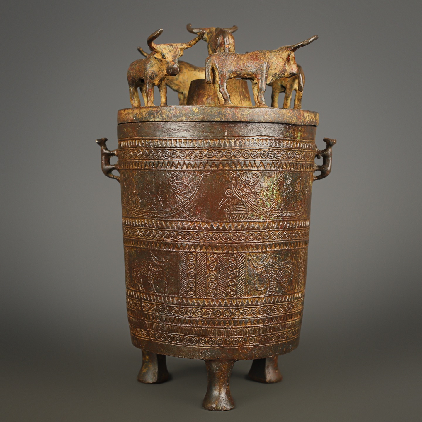 Zhou Dynasty Bronze Five Ox Cang