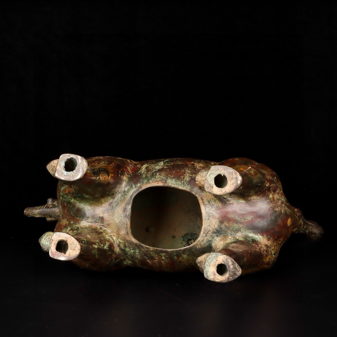 Han Dynasty Bronze and Gold Howling Pegasus