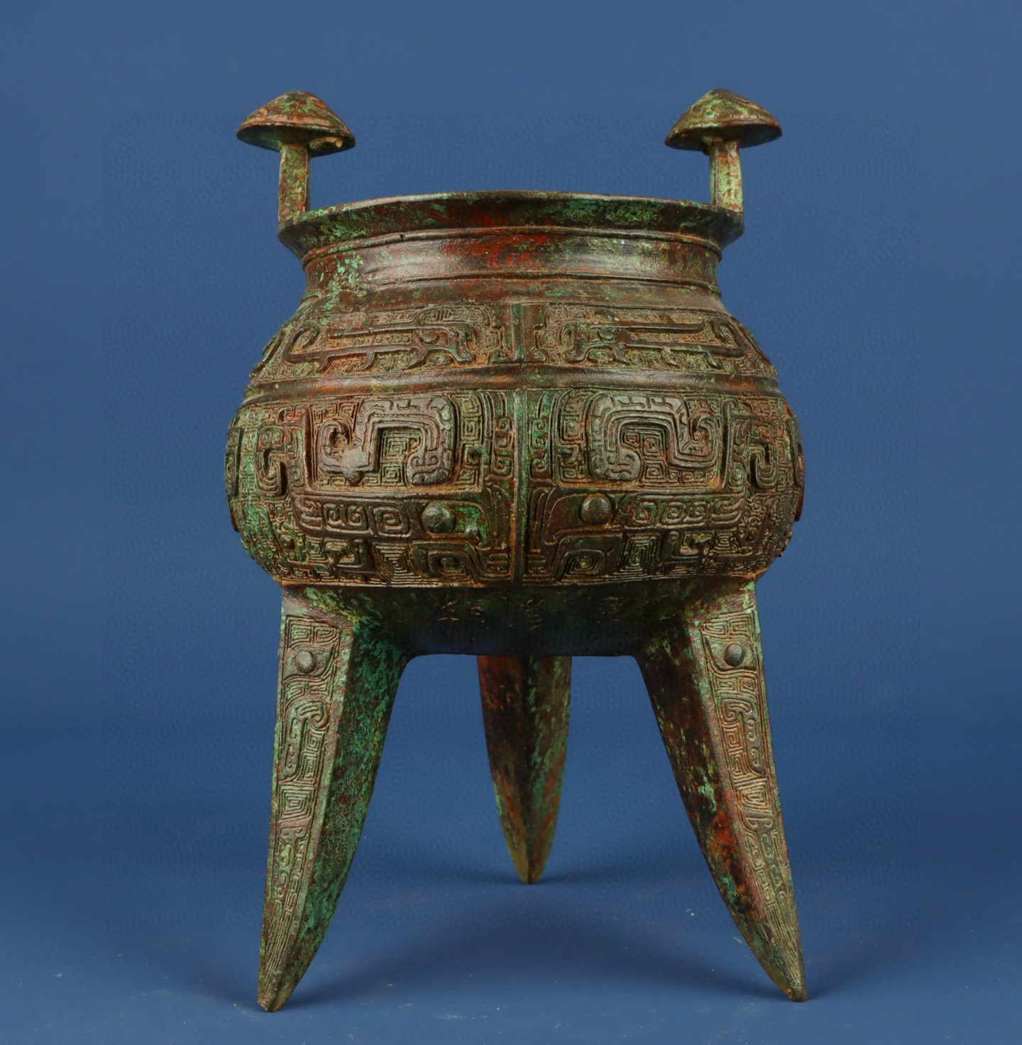 Han Dynasty Bronze Circle