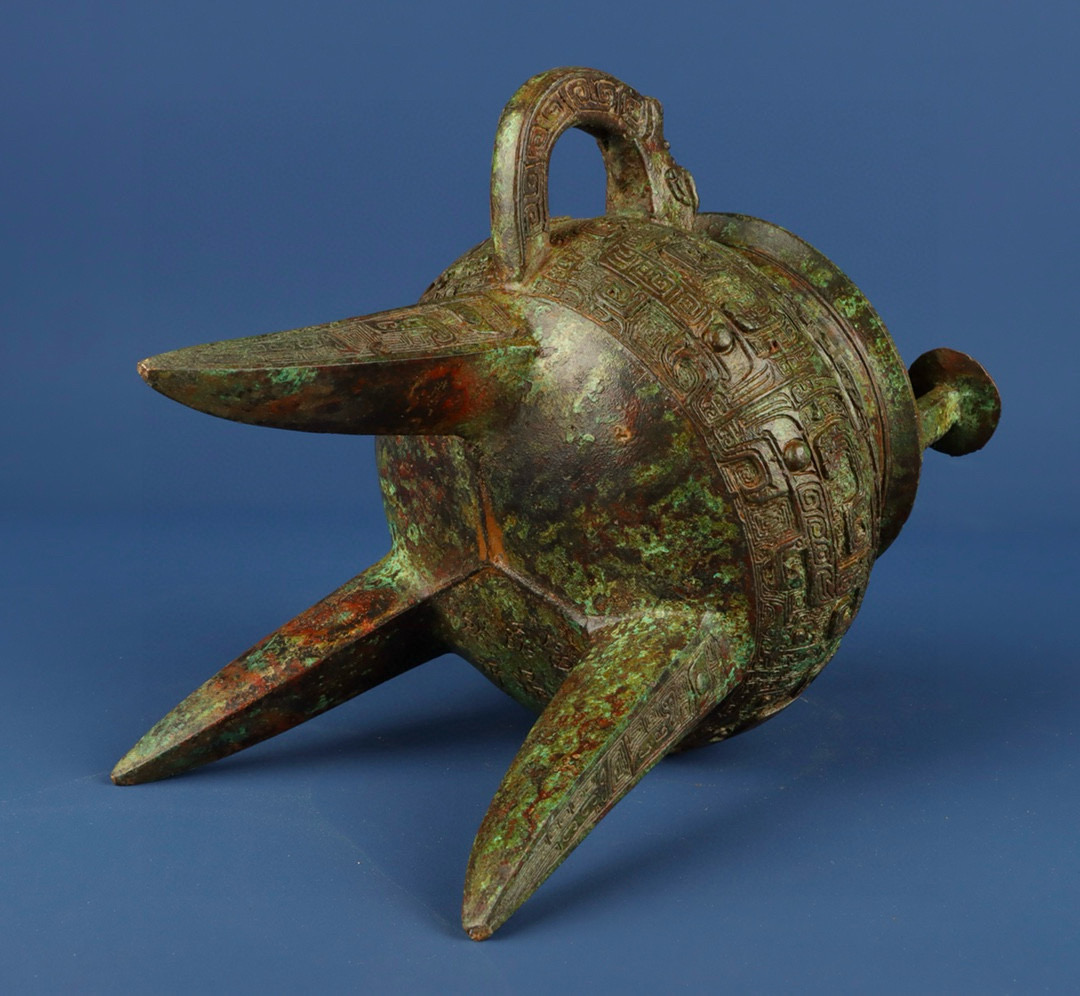 Han Dynasty Bronze Circle