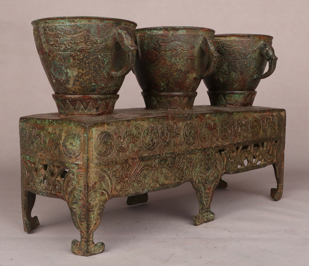 Zhou Dynasty Bronze Three Consecutive Immortals