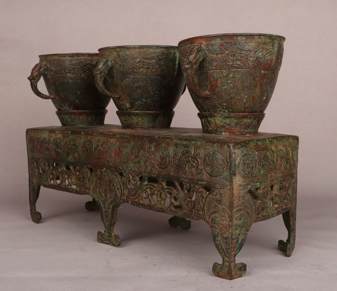Zhou Dynasty Bronze Three Consecutive Immortals