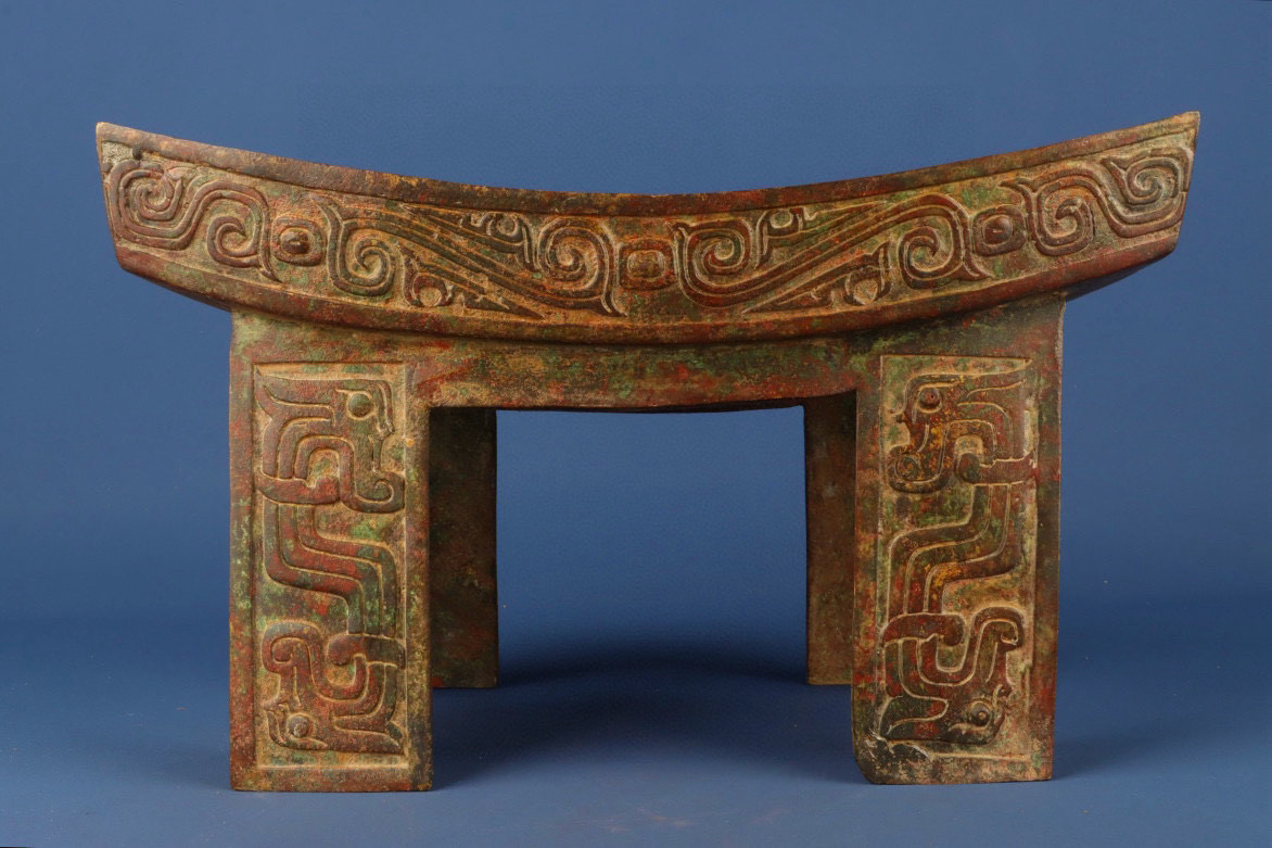 Zhou Dynasty Bronze four legged wall clock dial