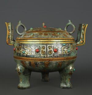 Han Dynasty Bronze gold and silver inlaid turquoise chain round tripod