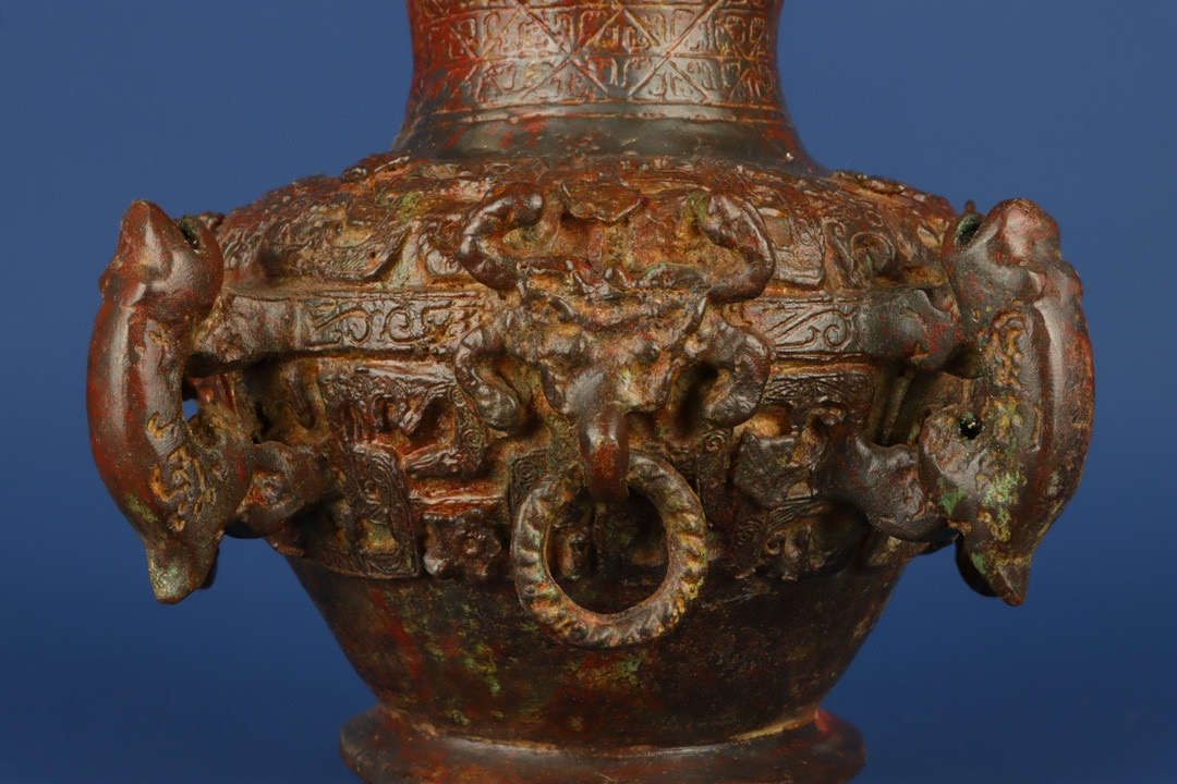 Zhou Dynasty Bronze manchurian four ring teapot