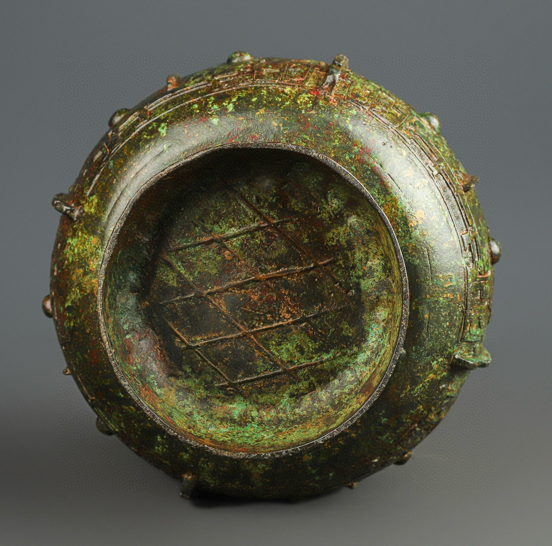 Zhou Dynasty Bronze four goat round lei