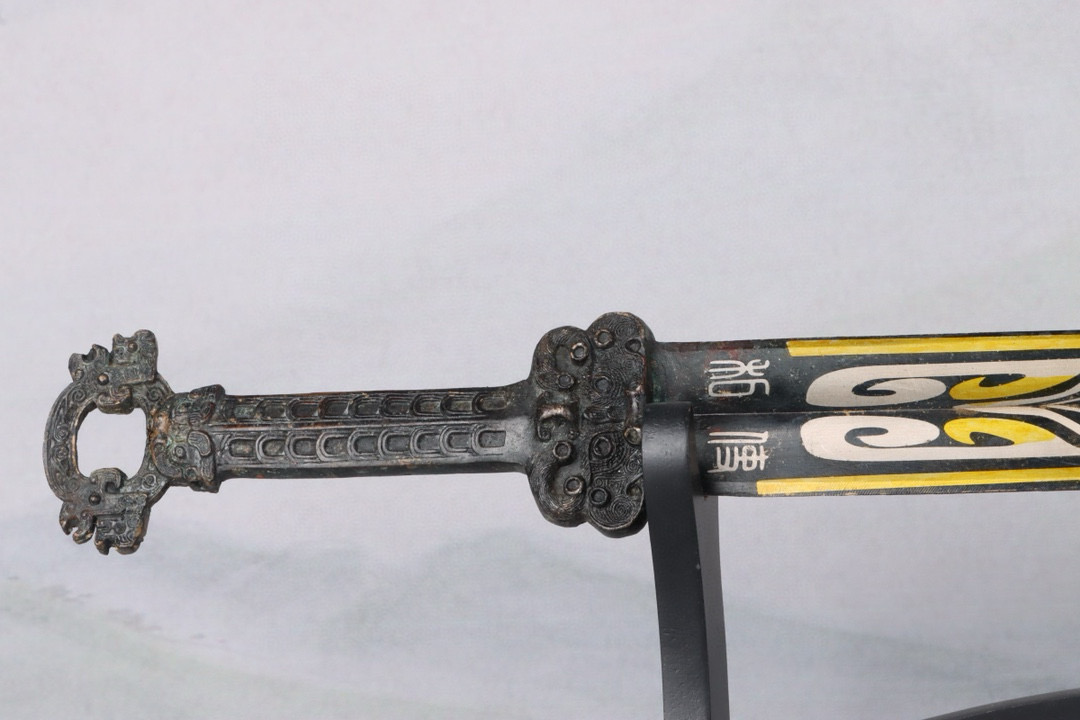 Han Dynasty Bronze and gold and silver sword