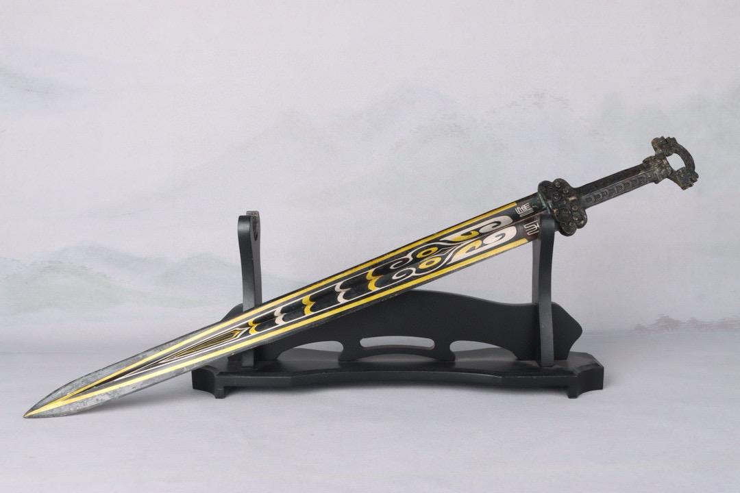 Han Dynasty Bronze and gold and silver sword