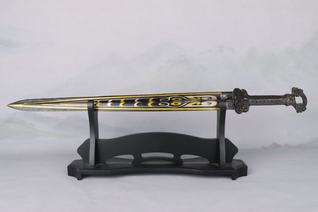 Han Dynasty Bronze and gold and silver sword
