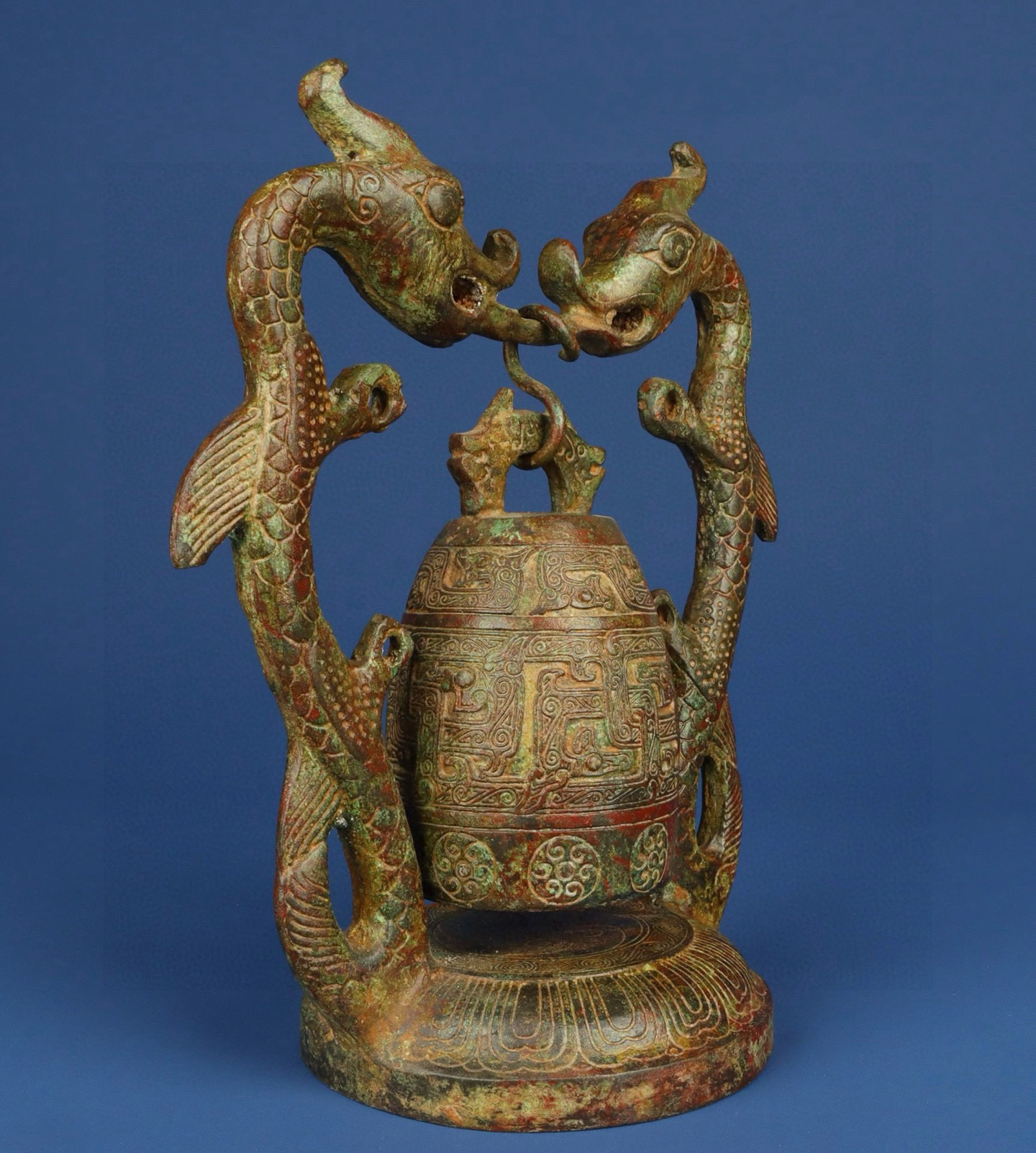 Han Dynasty Bronze Manchurian Double Dragon Bell