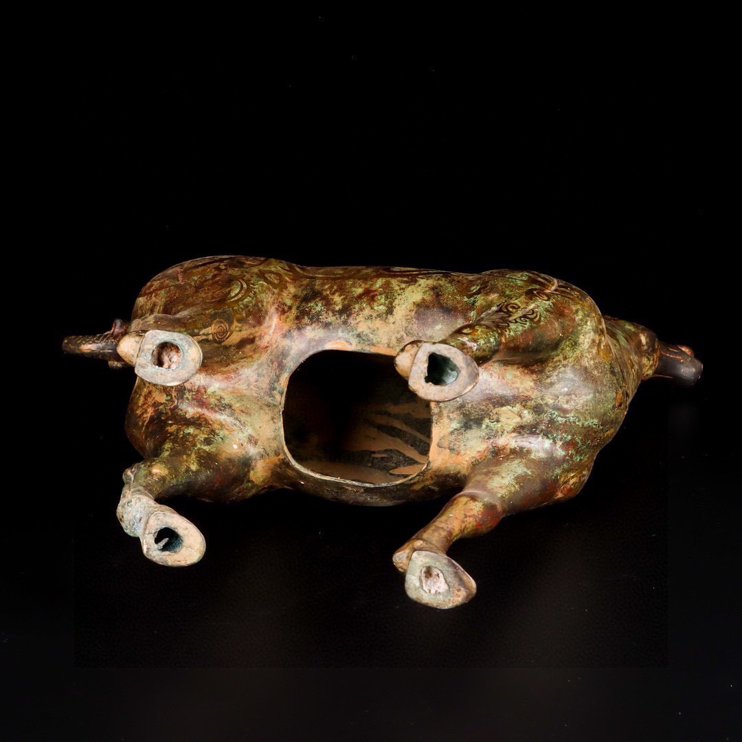 Han Dynasty Bronze and Gold Howling Pegasus
