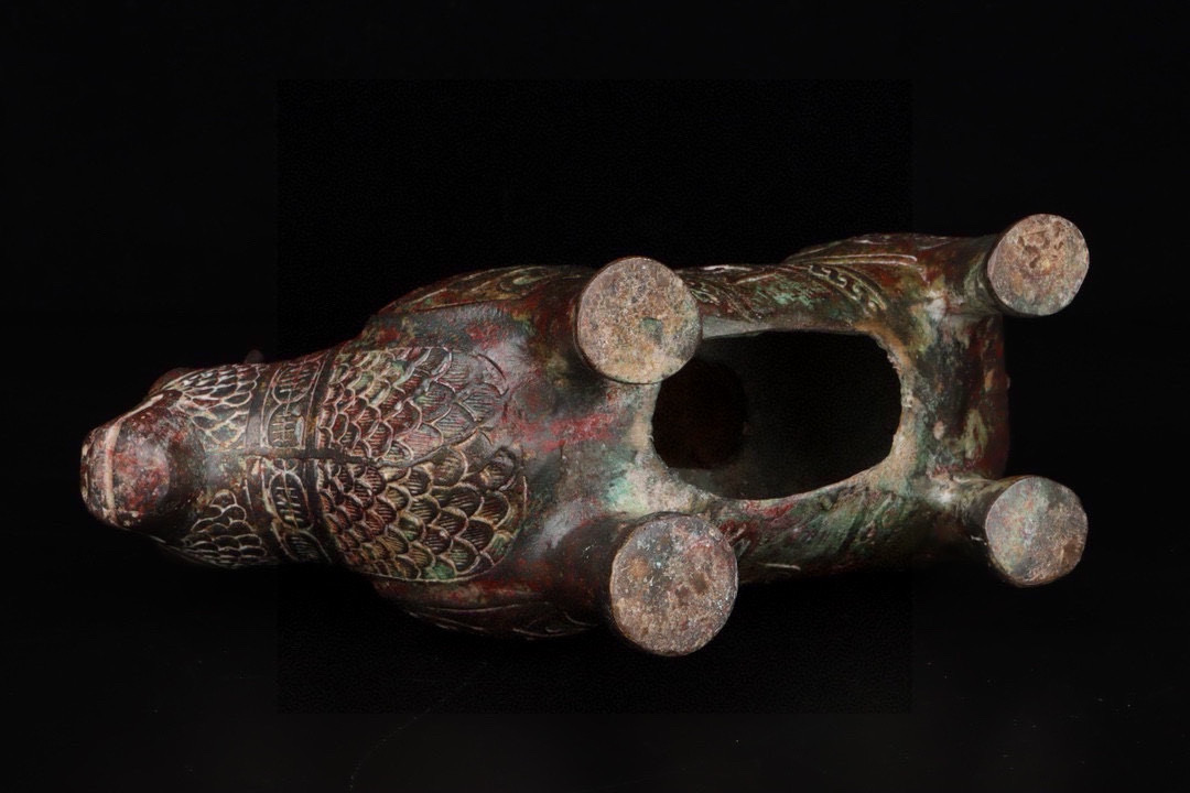 Han Dynasty Bronze Beast Seat Lamp Panel