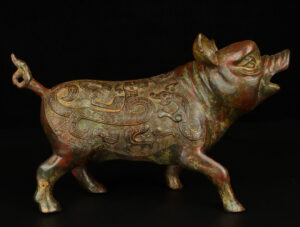 Zhou Dynasty Bronze Pig Statue