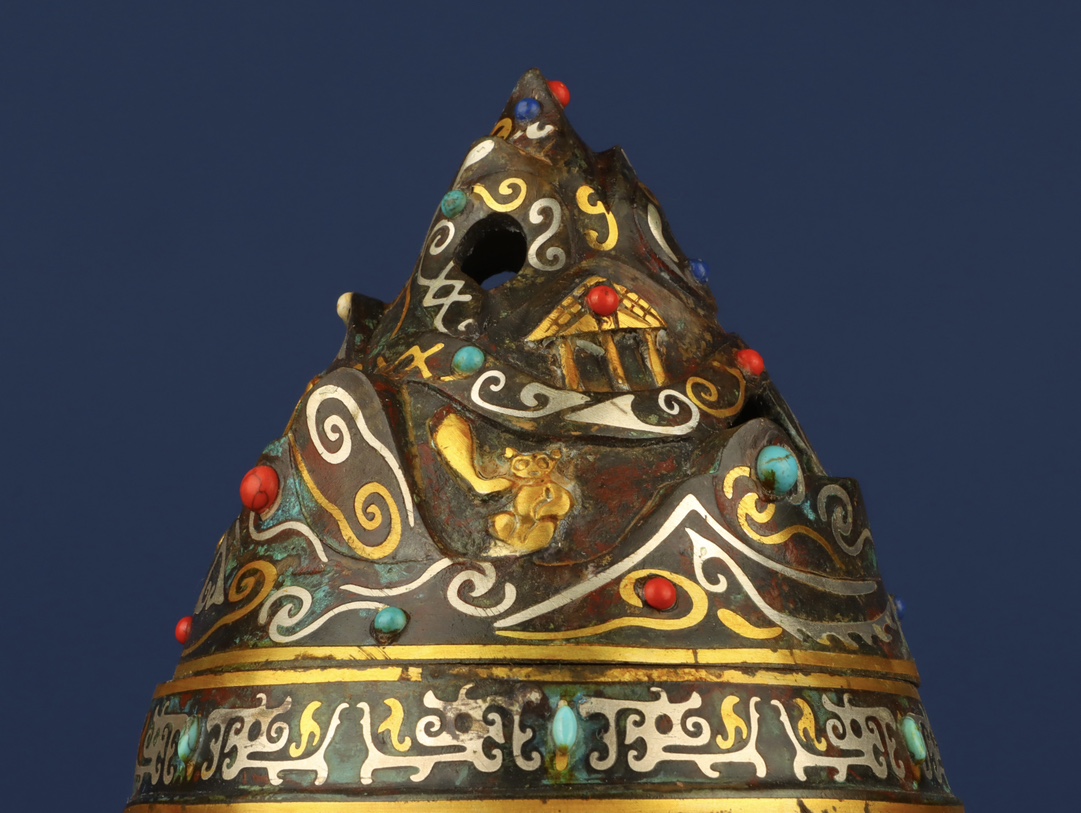 Han Dynasty Bronze gold and silver inlaid with multi precious stones Boshan furnace