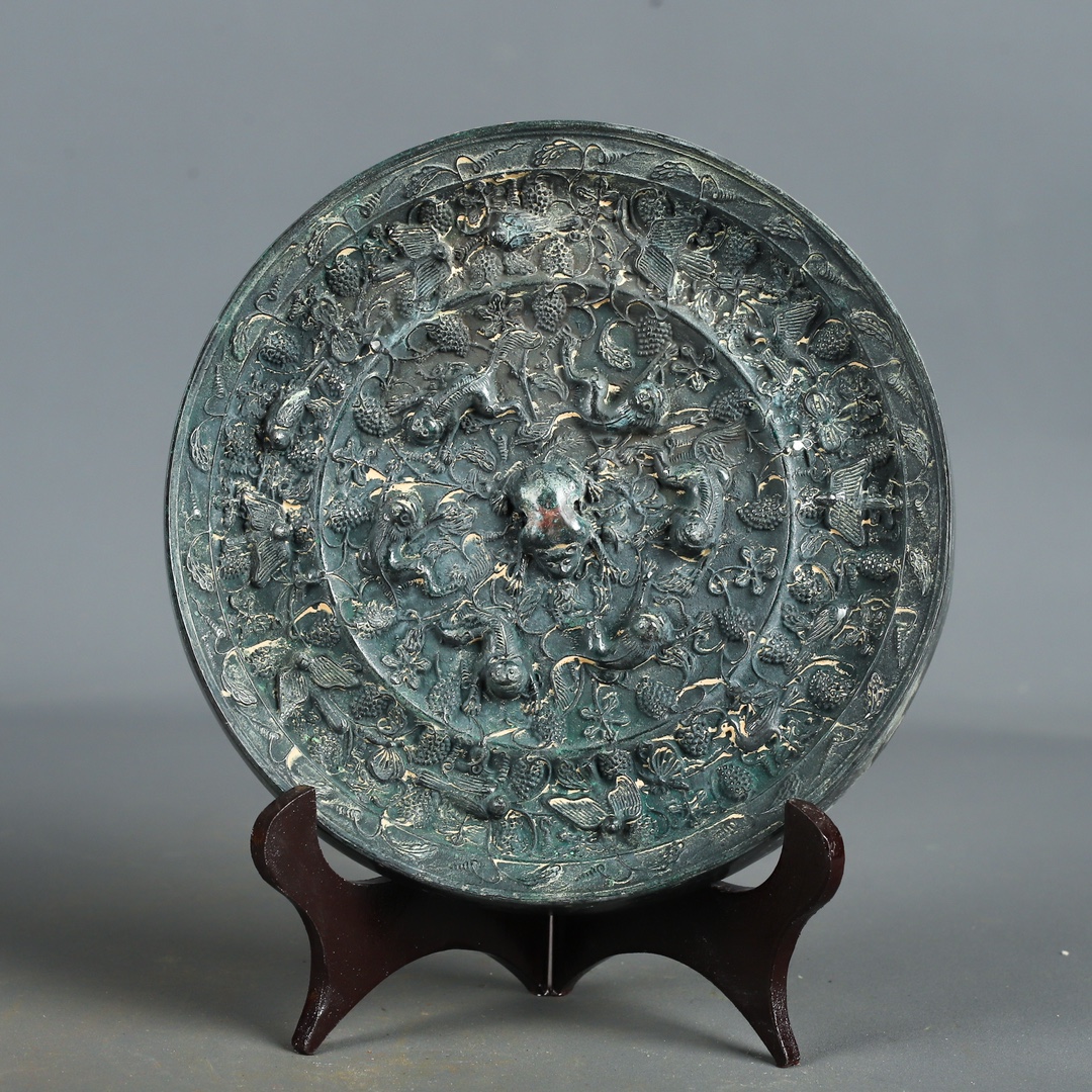 Tang Dynasty Bronze Sea Beast Grape Mirror
