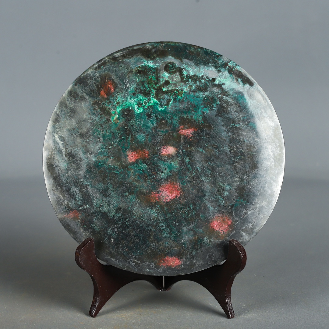 Tang Dynasty Bronze Sea Beast Grape Mirror