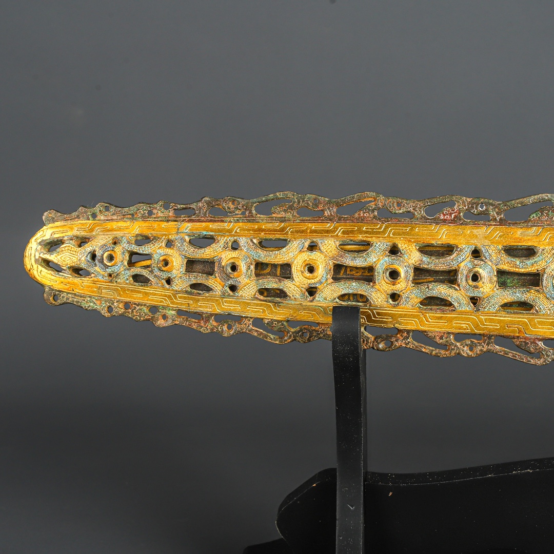 Han Dynasty Bronze and gold inscribed sword
