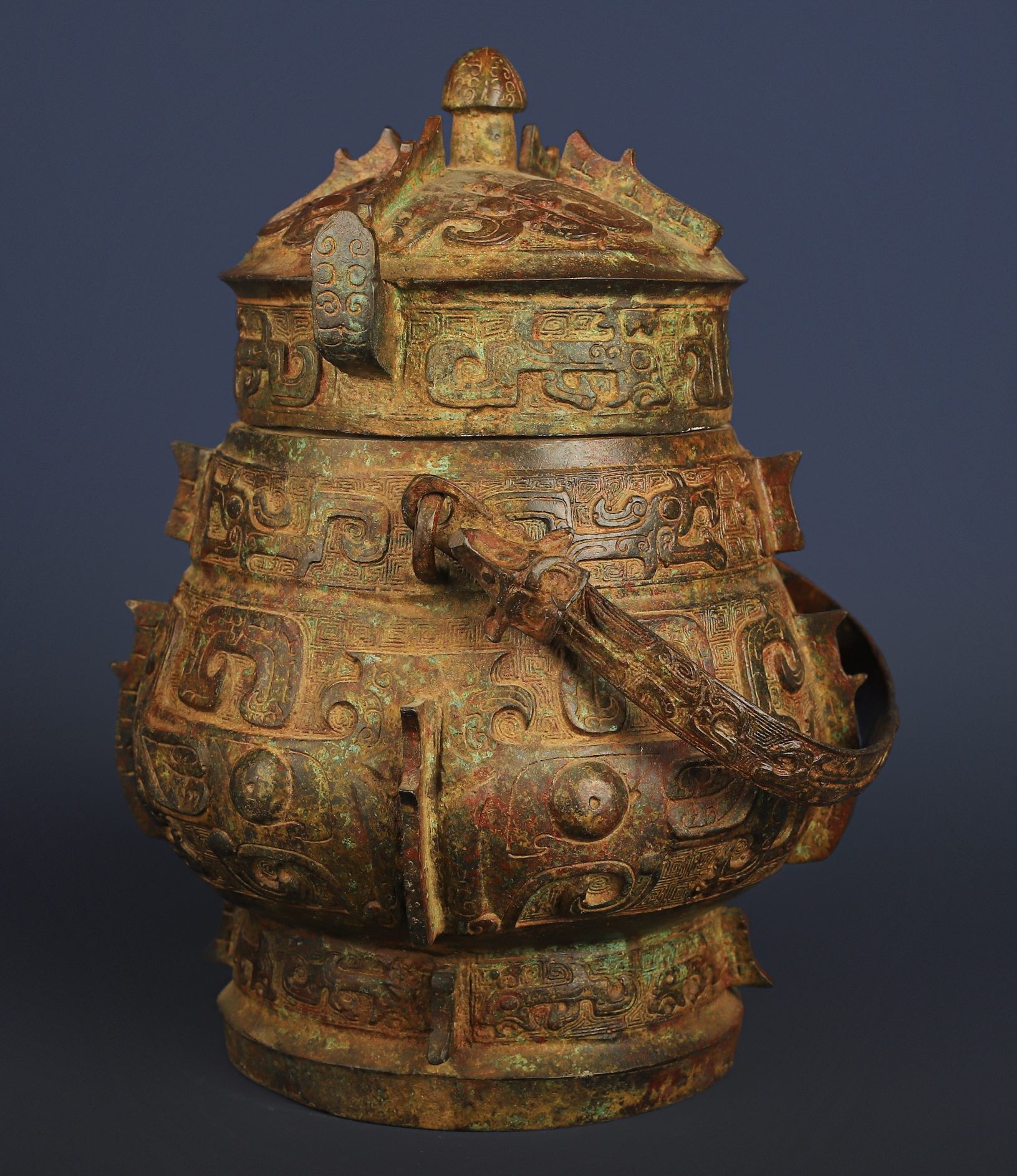 Zhou Dynasty Bronze Man Gong Liang You