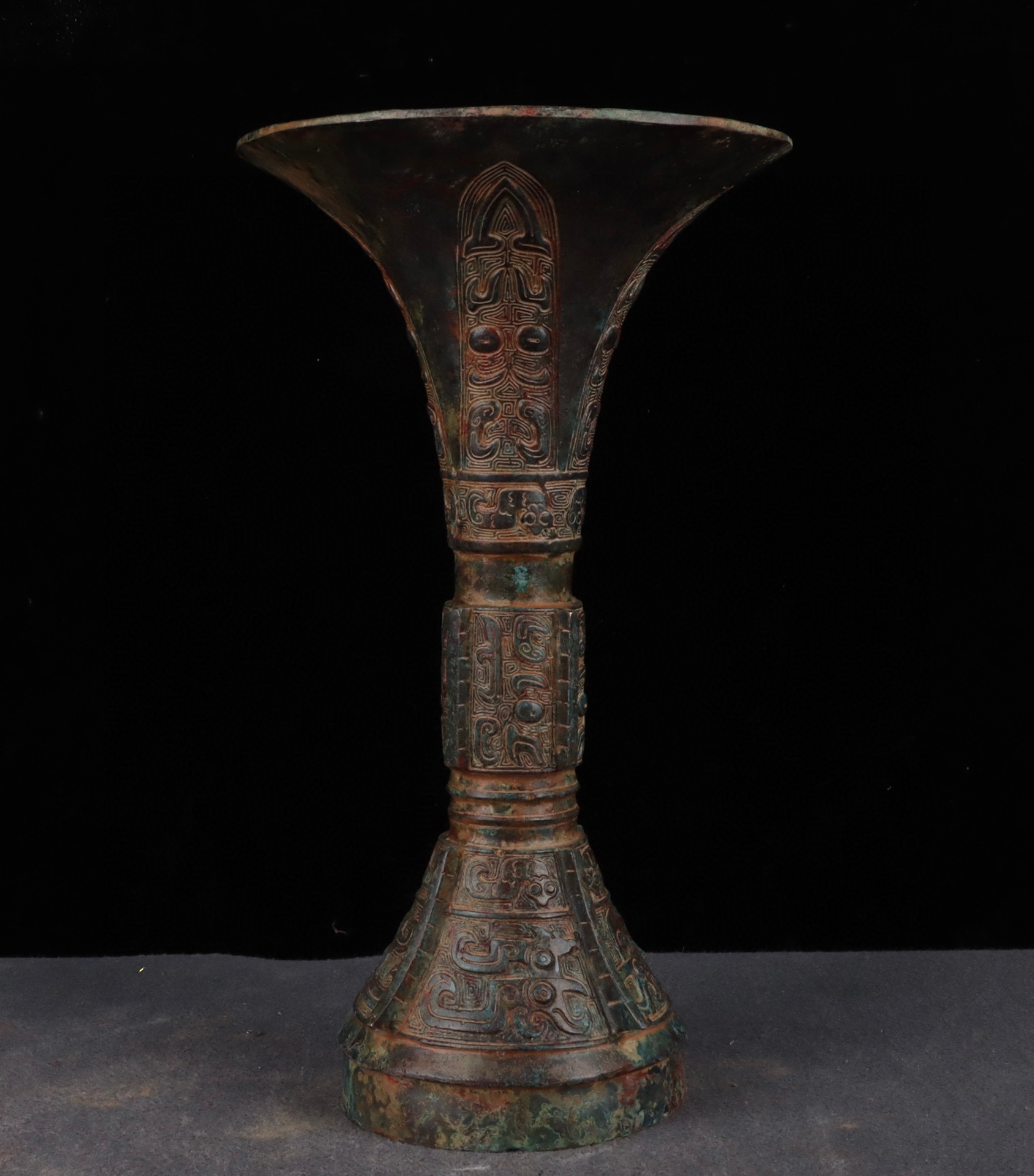 Zhou Dynasty Bronze Flower Goblet