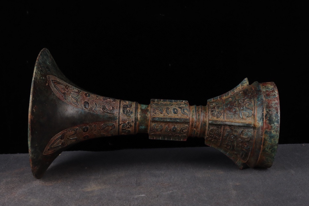 Zhou Dynasty Bronze Flower Goblet
