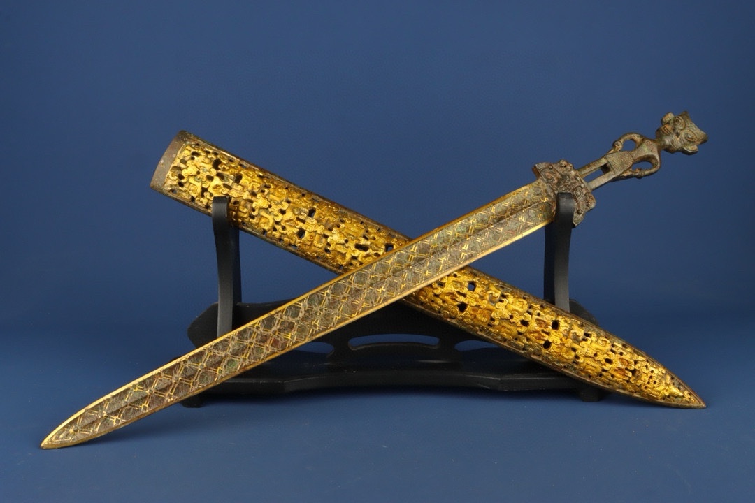 Han Dynasty Bronze three star stacked sword with gold inscriptions