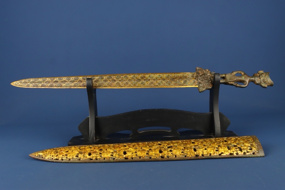 Han Dynasty Bronze three star stacked sword with gold inscriptions