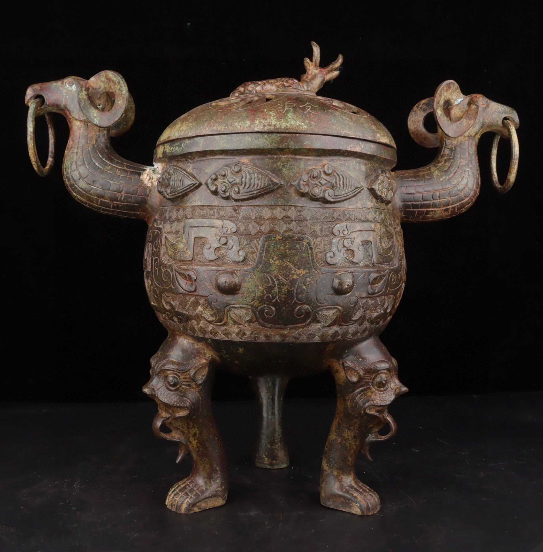 Han Dynasty Bronze Double Sheep Foot Furnace