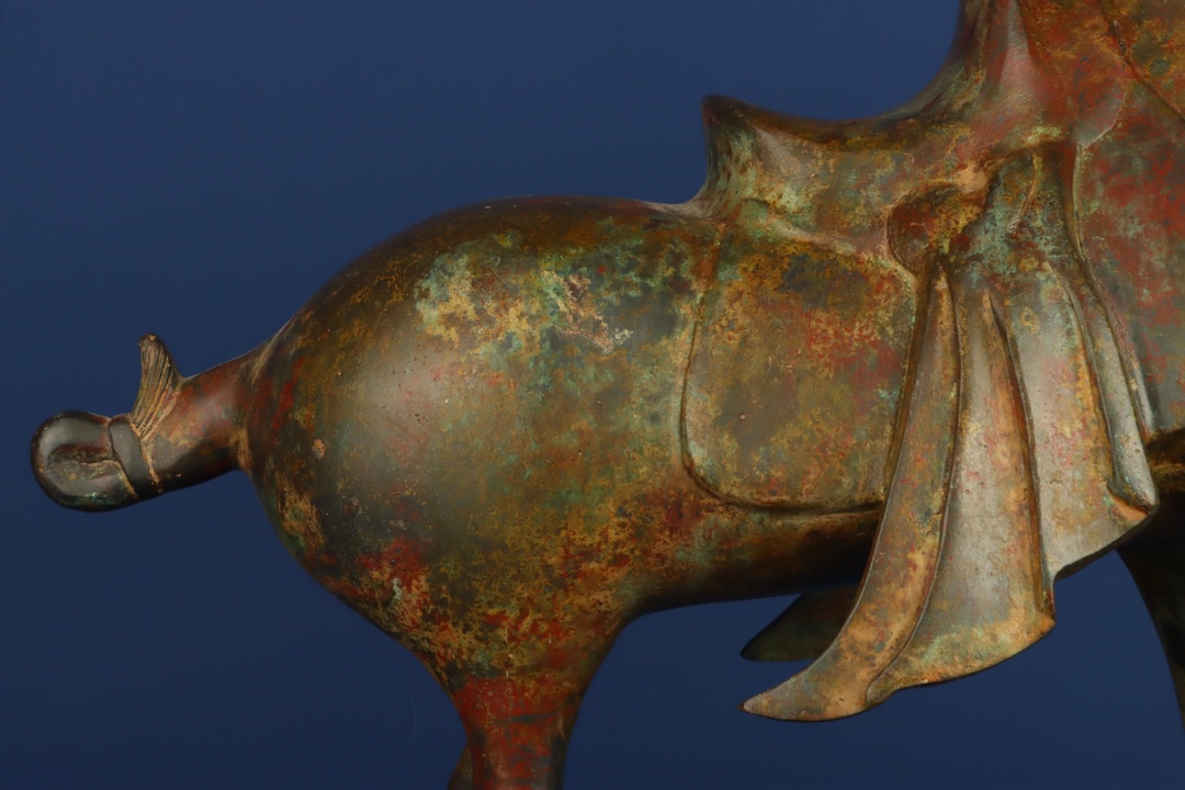 Han Dynasty Bronze pommel horse
