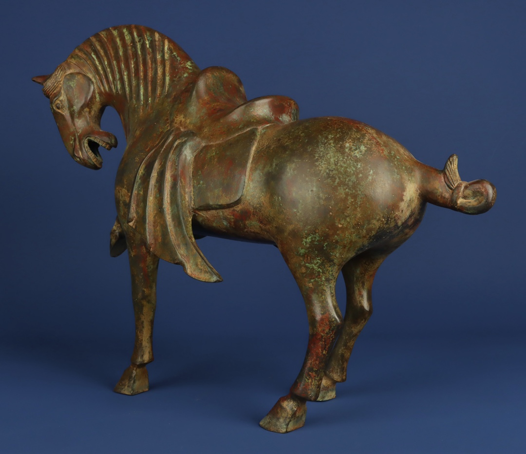 Han Dynasty Bronze pommel horse
