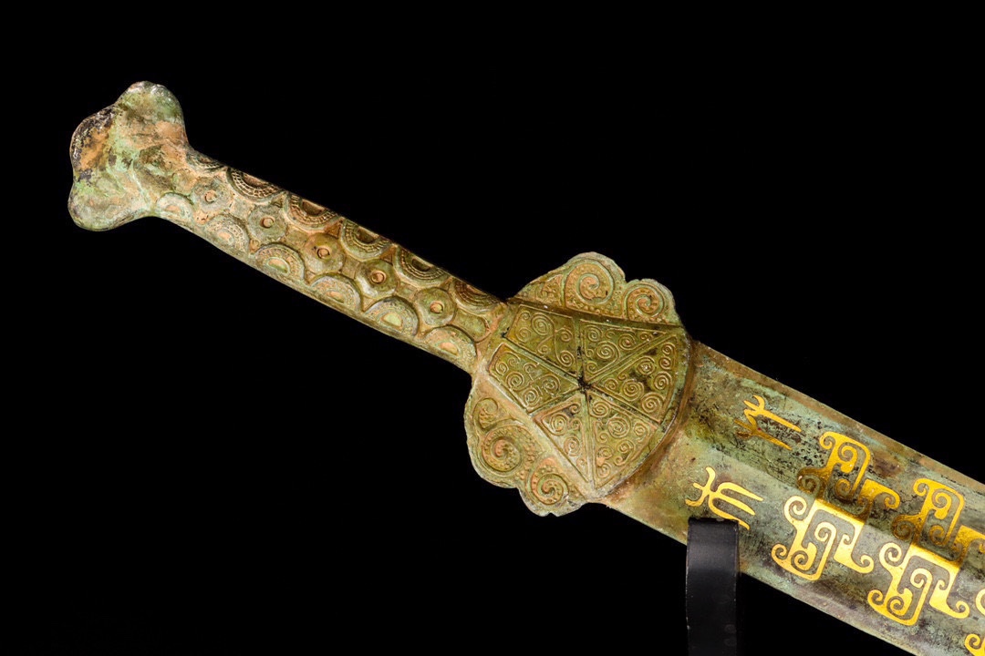 Han Dynasty Bronze and gold sword