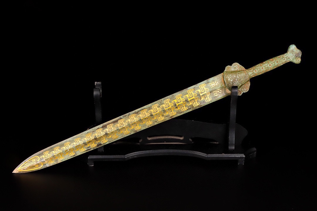 Han Dynasty Bronze and gold sword