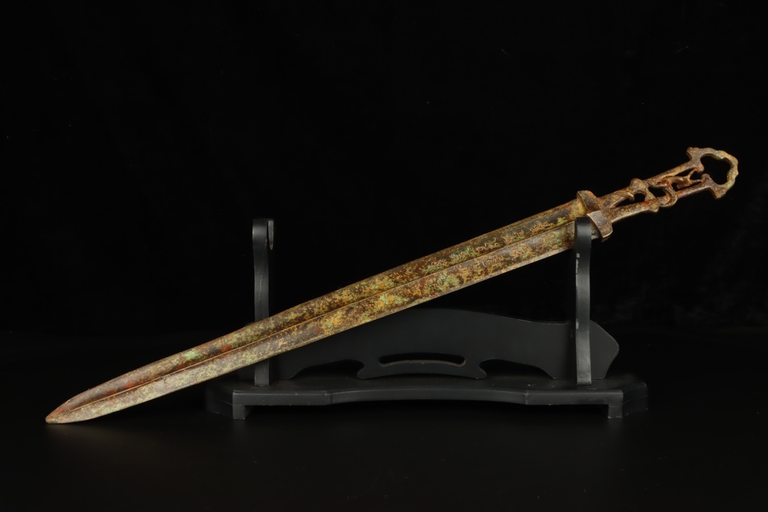 Han Dynasty Bronze Inscribed Sword