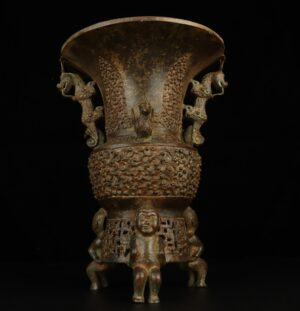 Zhou Dynasty Bronze Double Dragon Circle Zun