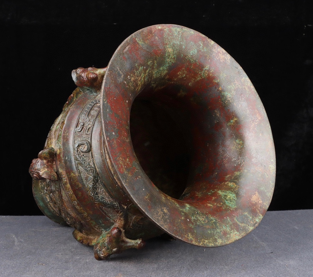Zhou Dynasty Bronze Dragon and Tiger Zun