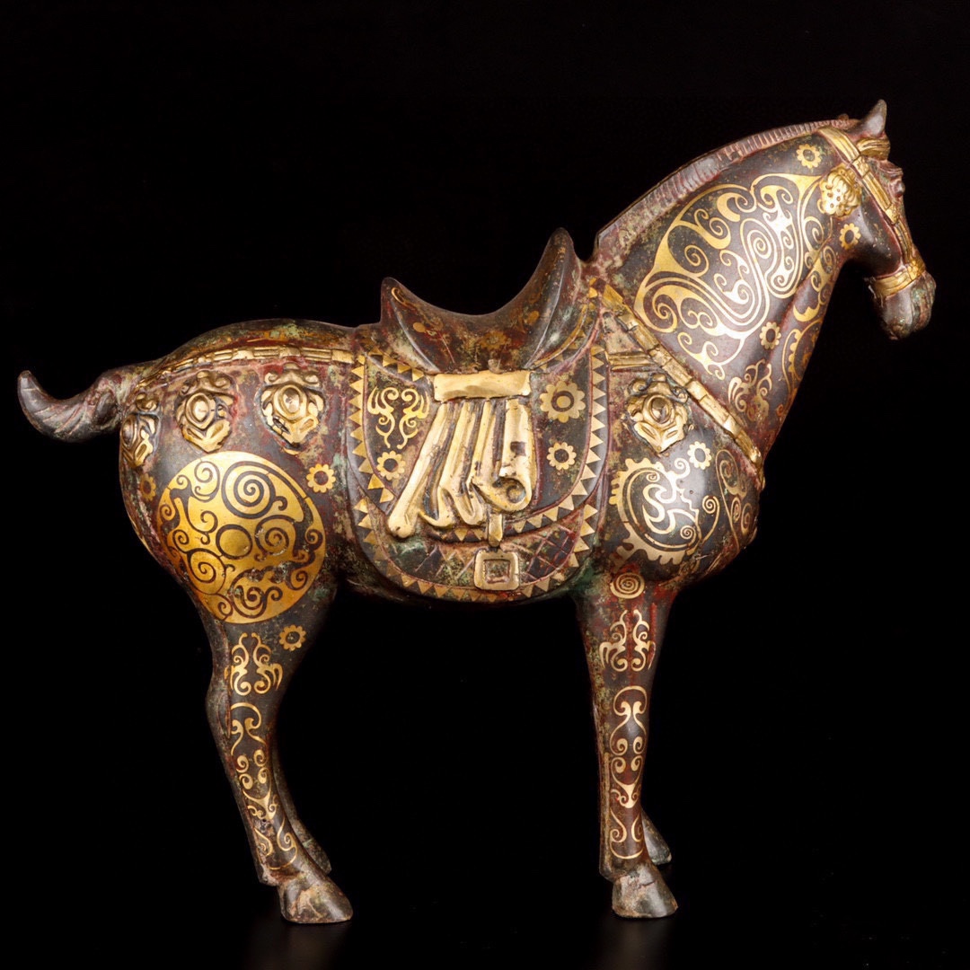 Han Dynasty Bronze and gold pommel horse