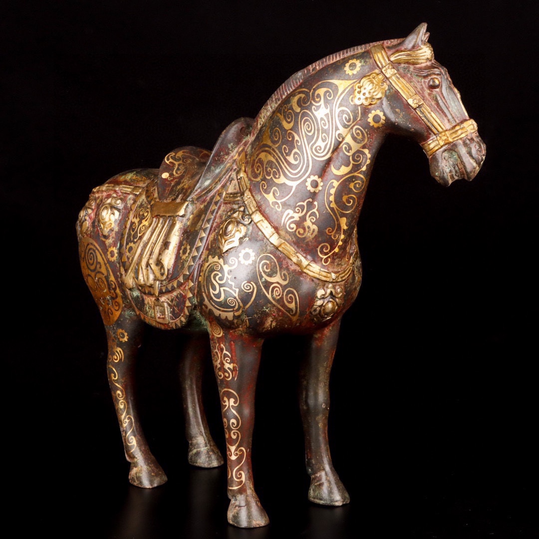 Han Dynasty Bronze and gold pommel horse