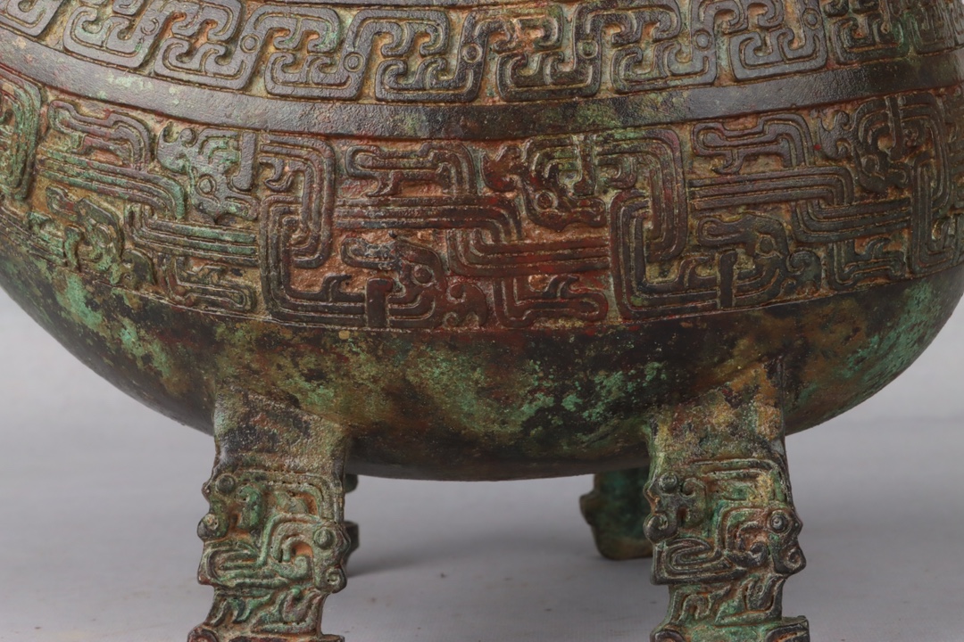 Zhou Dynasty Bronze Dragon