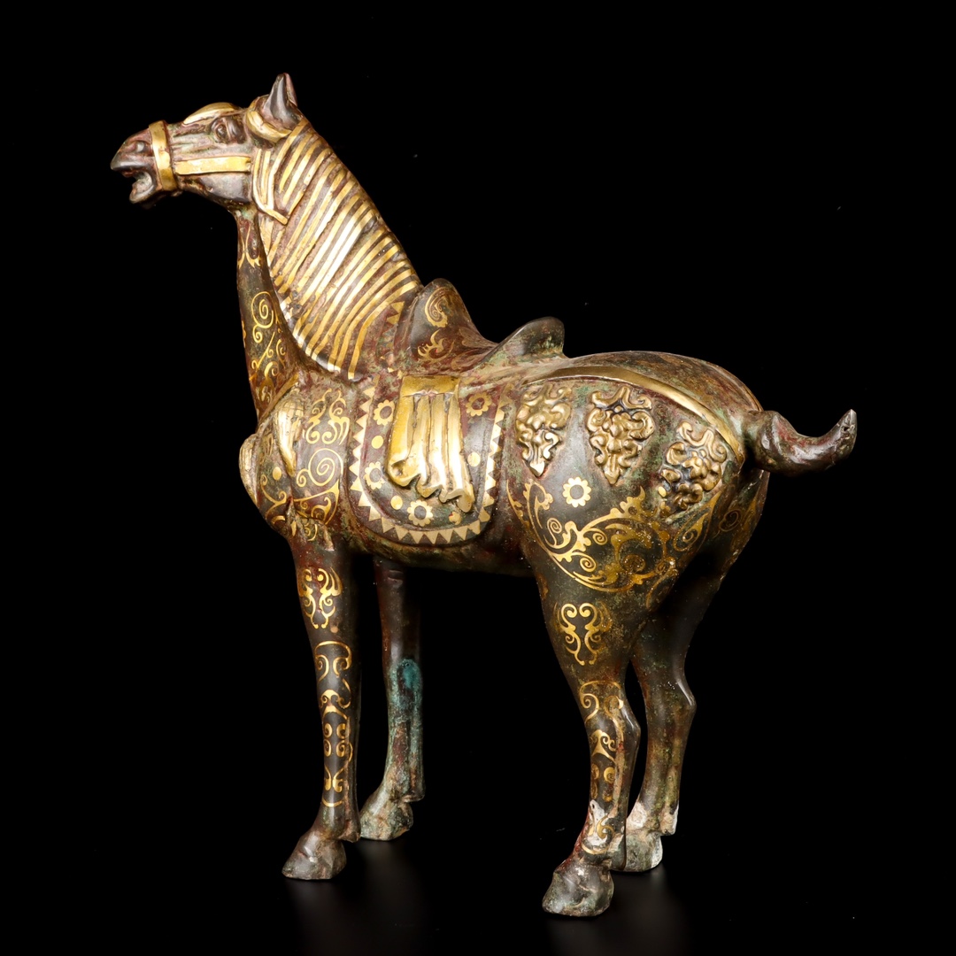 Han Dynasty Bronze and gold pommel horse