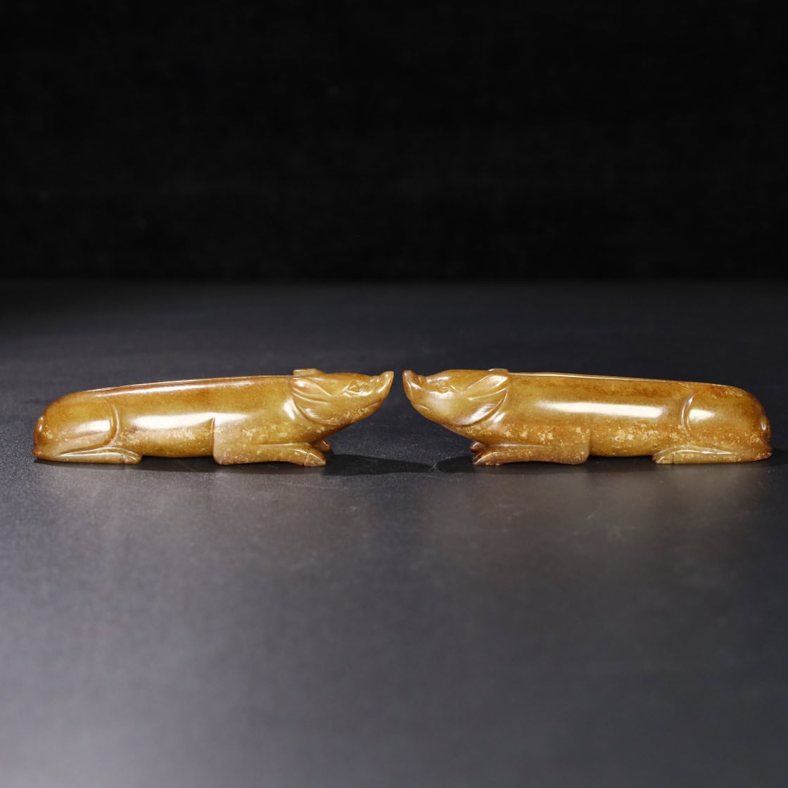 Chinese Natural Jade Carved pigs