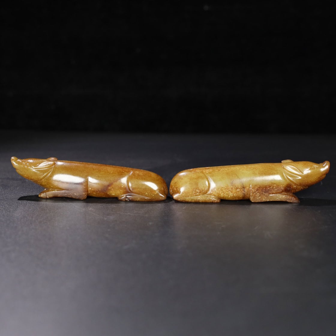 Chinese Natural Jade Carved pigs