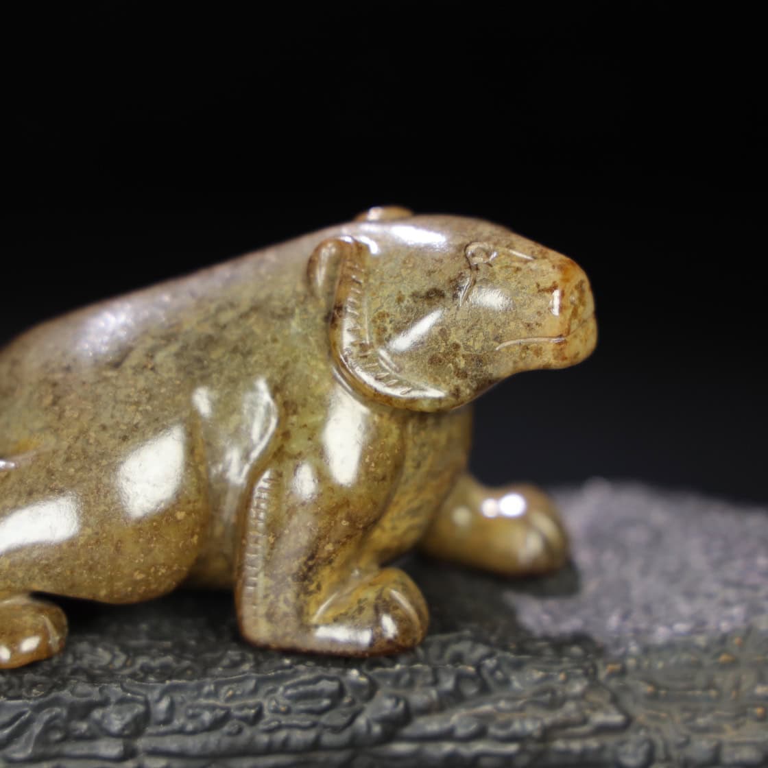 Chinese Natural Jade Carved Bear