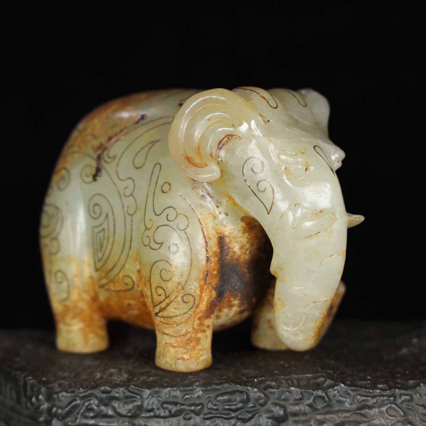 Chinese Natural Jade Carved golden elephant