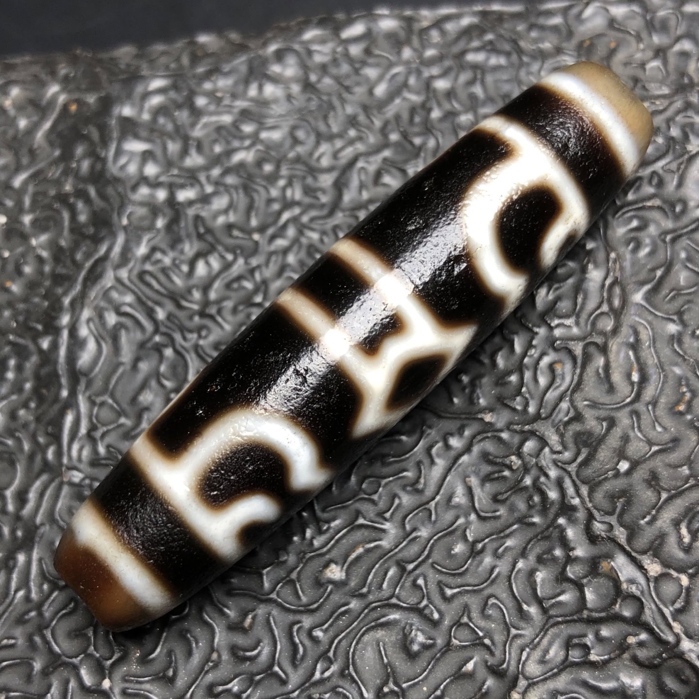 Chinese Natural Jade Carved Dzi beads