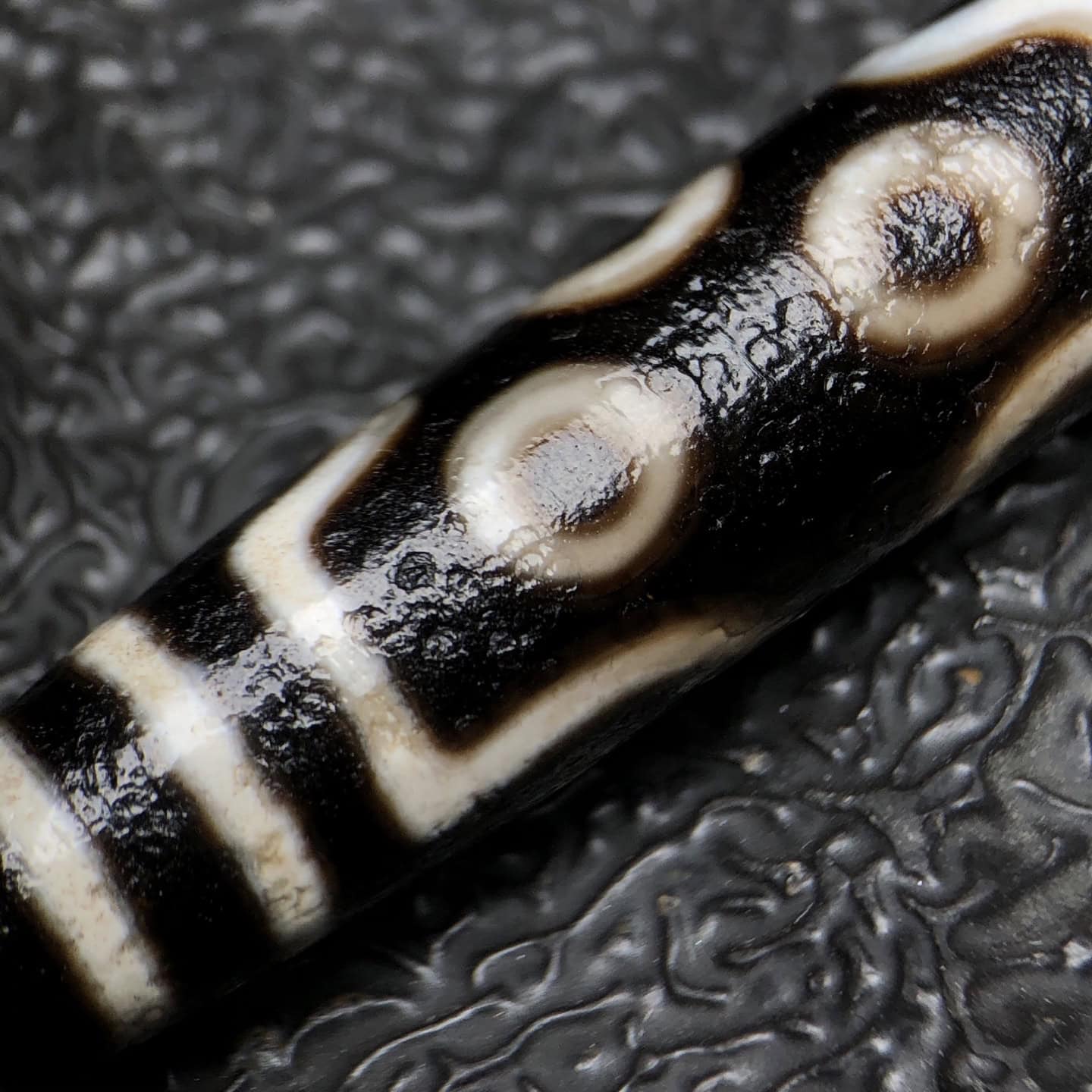 Chinese Natural Jade Carved Dzi beads