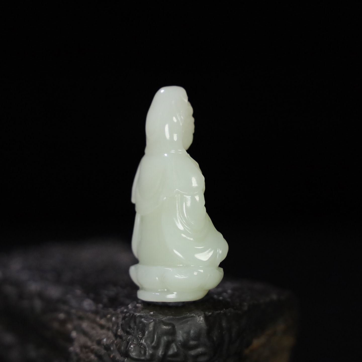 Chinese Natural Jade Carved Guanyin