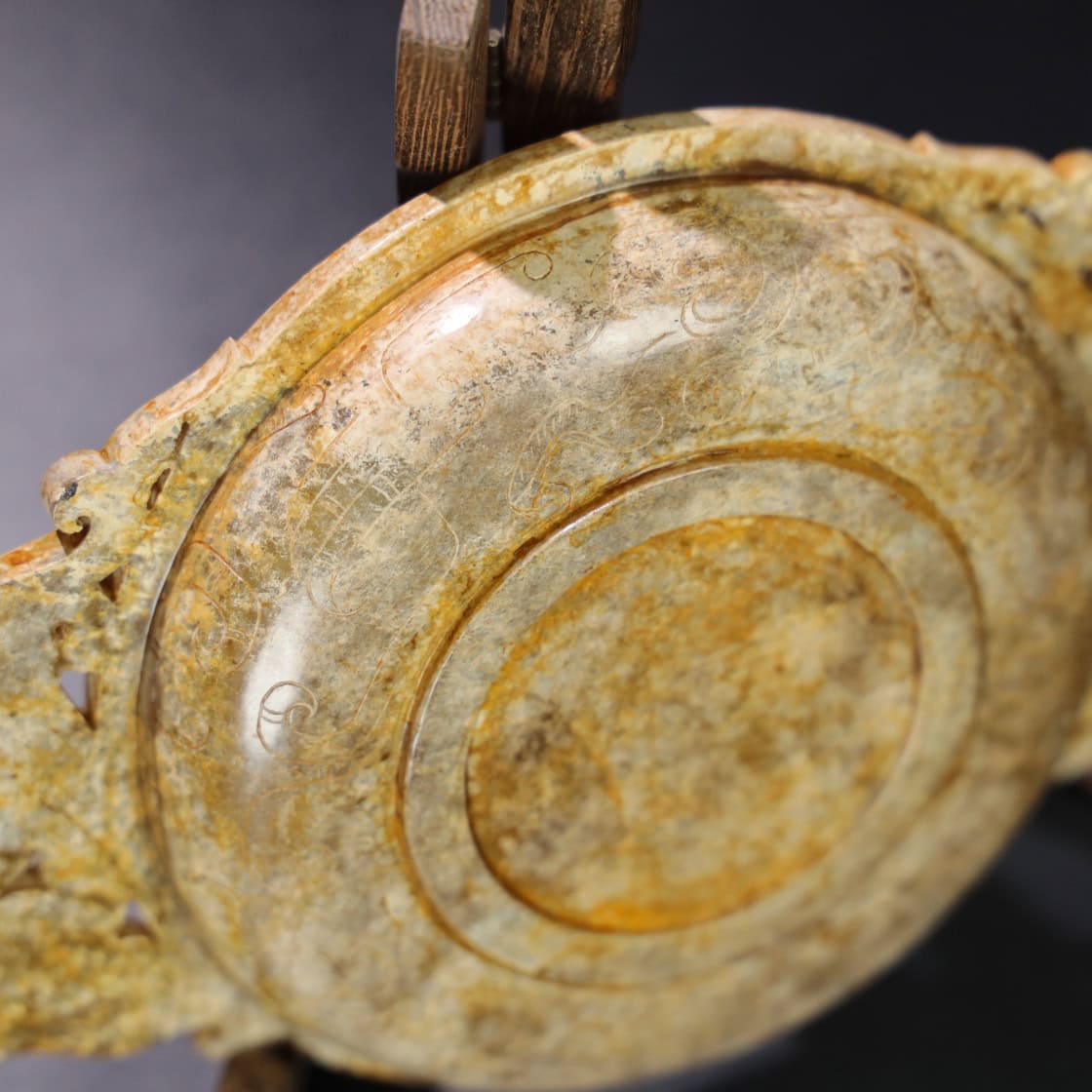 Chinese Natural Jade Carved phoenix plate