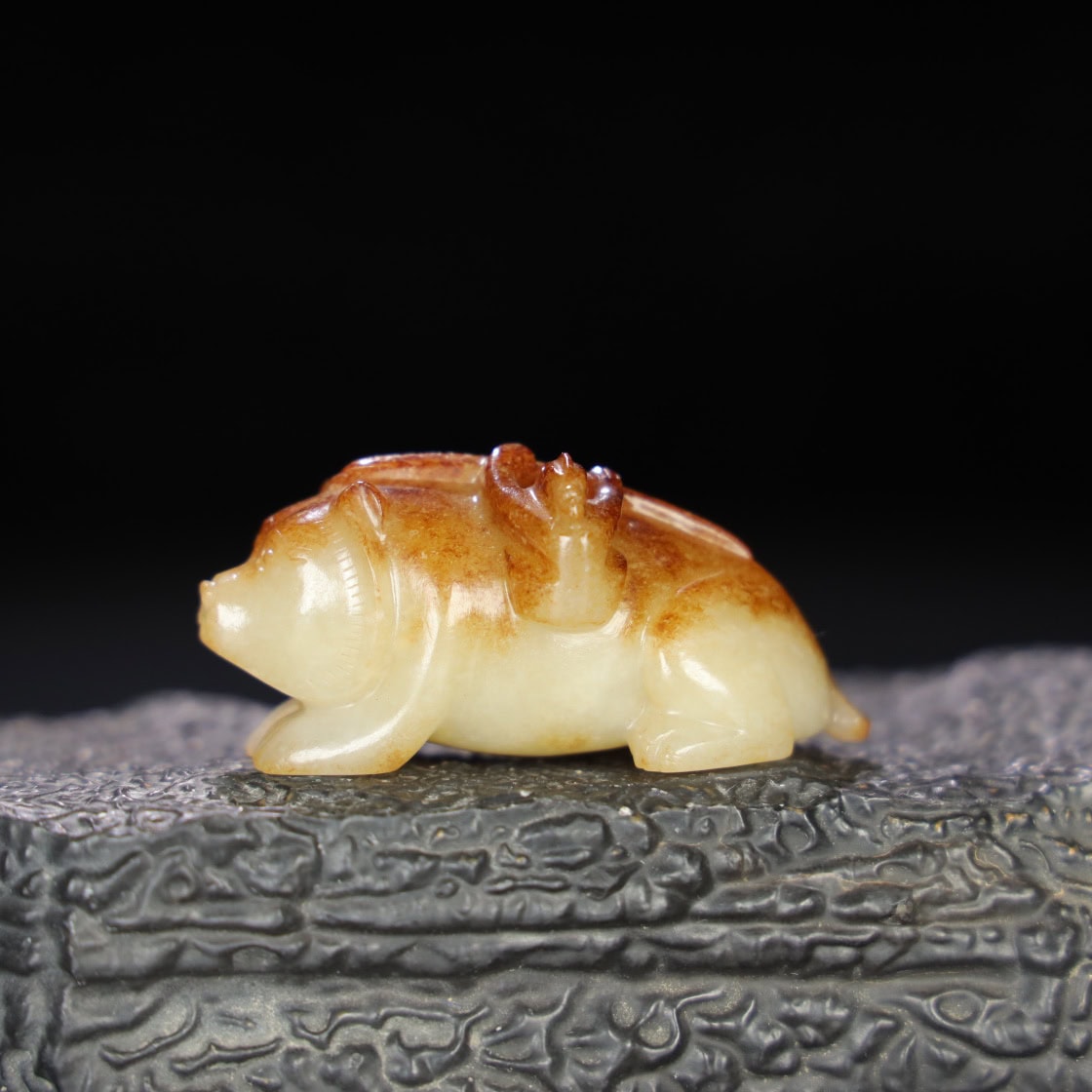 Chinese Natural Jade Carved beasts