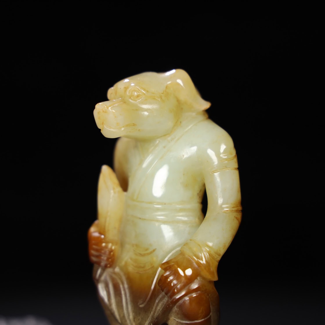 Chinese Natural Jade Carved Beast Statue