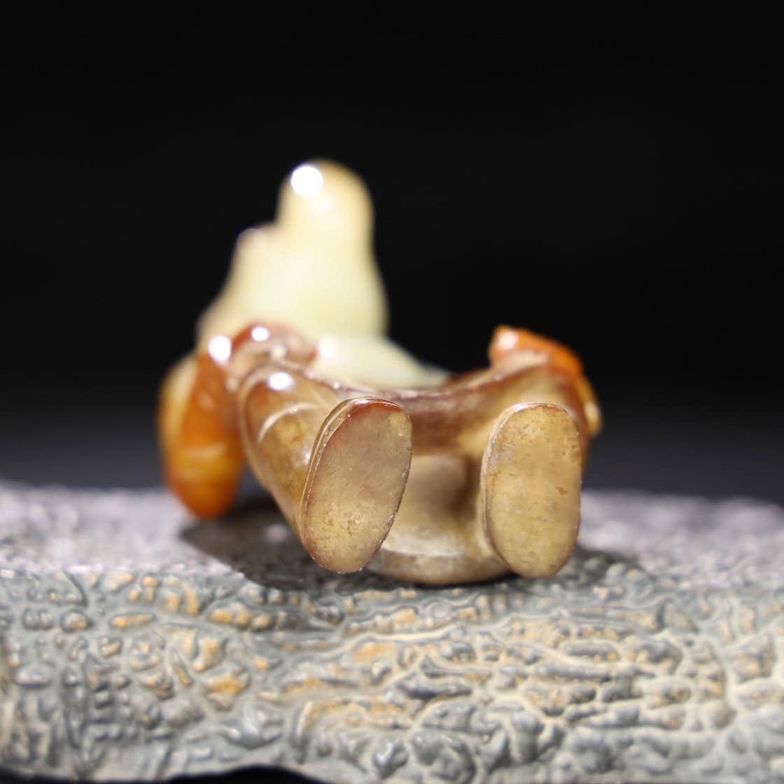 Chinese Natural Jade Carved Beast Statue