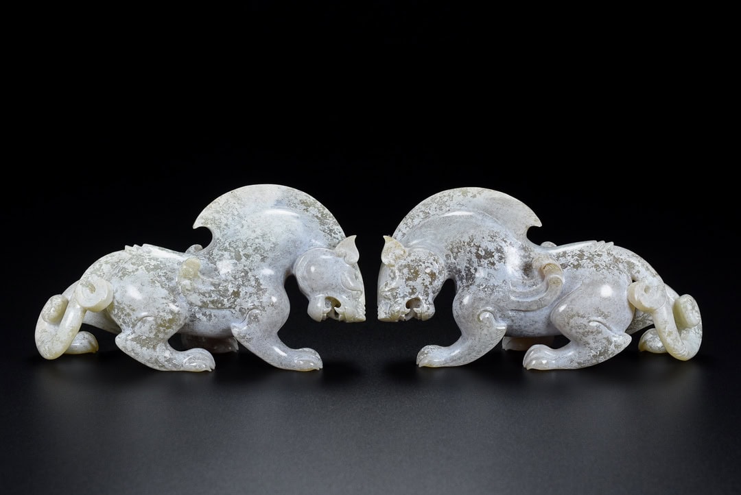 Chinese Natural Jade Carved beasts statue